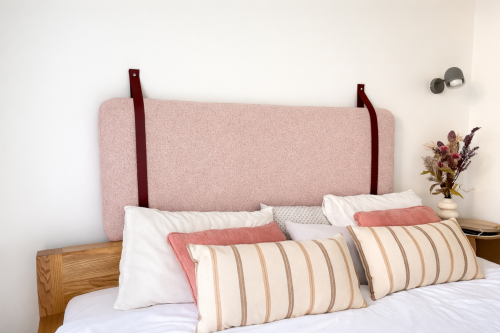 powder pink boucle.png